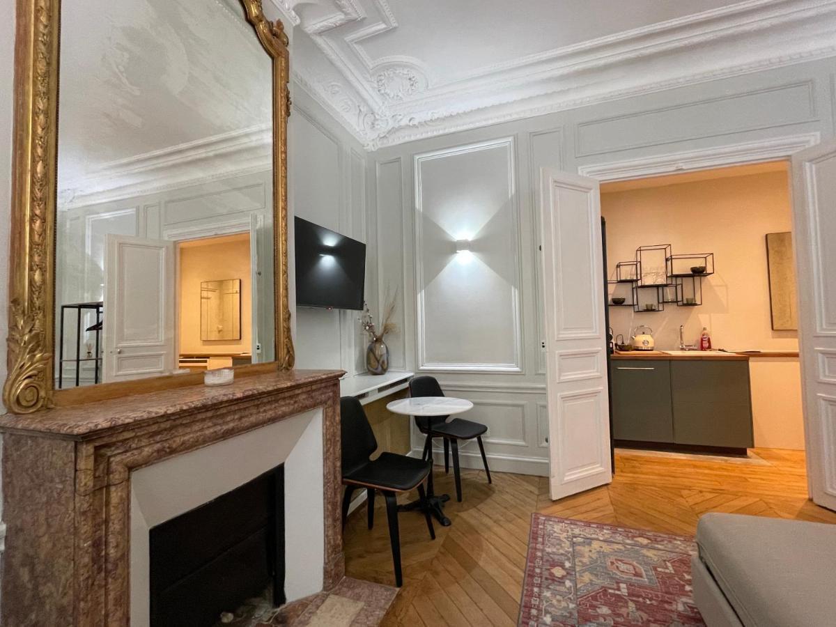 Appartement Cozy Studio Champs Elysée Arc De Triomphe 1 *